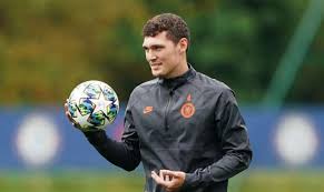 Professional football is a game of confidence and form. Christensen Auf Dem Markt Gladbach Flirtet