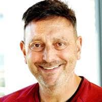 Erin Burger's Instagram, Twitter & Facebook