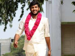 காவியத்தலைவன்' வசந்தபாலனுடன் கைகோர்க்கும் 'டிமாண்டி காலனி' அருள்நிதி |  Arulnidhi's Next Movie - Tamil Filmibeat