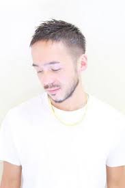 m字ハゲ 薄毛の男性でも似合う メンズヘア 髪型7選 all about オールアバウト メンズ ヘアスタイル ボウズ おしゃれボウズ