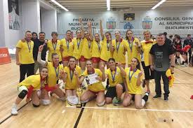 Cs dinamo bucurești is a romanian sports society, based in bucharest. Volei Feminin Dinamo BucureÈ™ti A Cucerit Medalia De Aur In Divizia Junioare