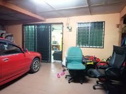 Sedyatmo menuju ke jakarta, bogor, depok dan bekasi, sedangkan jalan tol lingkar luar jakarta 2 menghubungkan. Double Storey Terrace Low Cost Lrg Pandan Damai Taman Tas Kuantan Freehold Property For Sale On Carousell