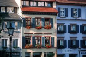 Mittlerweile gehört das haus zur lieben hand zu den bedeutendsten erhaltenen gebäuden des freiburger spätbarocks. Historische Altstadt Freiburg Tourismus
