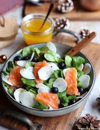Salade Hivernale Au Saumon Fume Et Au Radis Noir Recette Salade Hivernale Salade Saumon Radis Noir