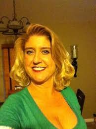 Denise Slater's Instagram, Twitter & Facebook