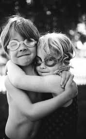 Black And White Kids Hugging Each Other Photography Black And White Kids Childhood 52 New Ideas Children Photography Kids Photos Black And White Photography