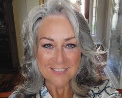 Melissa Mcelwee's Instagram, Twitter & Facebook