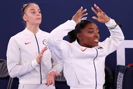 2 days ago · simone biles reveals reasons for withdrawal from olympics competition biles stayed on the floor to support her team, which ended up winning the silver medal. Xugi6v7fqvaslm