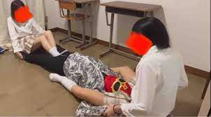前回美人教師を電気アンマで逝かせた事が楽しかったらしく体育教師の俺を狙いにきやがった！ : 魅惑の振動電気アンマ会のblog