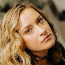 Deputy editor of Putin's favourite newspaper 'found dead just one year  after boss'