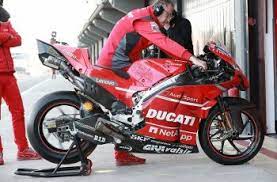 Follow your favorite team and driver's progress with daily updates. Gara Gara Lockdown Banyak Pembalap Motogp Tak Jadi Pensiun Mobimoto Com