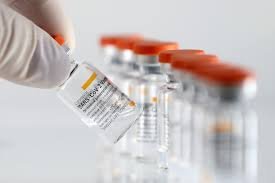 Israel oferece terceiras doses da vacina da pfizer a pessoas com mais de 60 anos e a outros grupos vulneráveis. Se As Vacinas Continuam Protegendo Contra A Variante Delta Por Que Varios Paises Estao Comecando A Aplicar A Terceira Dose Super