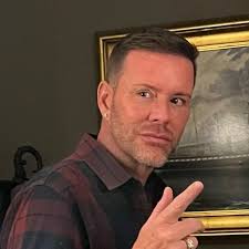 Luigi Mangione was reportedly celebrated as a “hero” within the prison  walls. Inmates were captivated by his presence and extended him warm  gestures. His fellow inmates have shown support and even helped