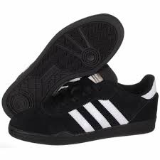 Signature shoes from pro skater tyshawn. Adidas Skateboarding Ronan Skate Shoe Black White Mens Skate Shoes From Native Skate Store Uk