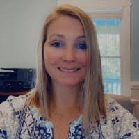 Melinda Oldham's Instagram, Twitter & Facebook