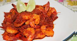 Udang menjadi salah satu seafood yang paling banyak digemari masyarakat. Resep Udang Saus Pedas Manis Ini Yummi Banget