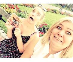 Vanessa Behr (@BehrNessy)