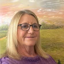 Coyote sightings near Airport Road, safety precautions and discussions