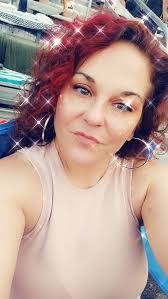 Amber Lessard's Instagram, Twitter & Facebook