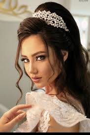 متل كل عيد وكـل مناسبة صالون جمــالك بيعايدك بطريقتو عروضات العـيد: قص  وسشوار ب ١٨٠٠😍 والصبغات بجميع الالوان خصـم 25% كـل عام وانتم بالف خير  للحجز الاتصال عالرقم: او على الخاص#lé_jamalik_salon #lebanon #