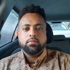 Judge Frank Caprio, who went viral for making compassionate decisions in  his courtroom, has passed at 88. 🕊️ May he rest in peace.