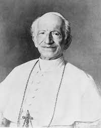 Rerum novarum and the communist manifesto address the antagonistic relationship between the upper and lower classes. Zitate Von Leo Xiii Zitate Beruhmter Personen
