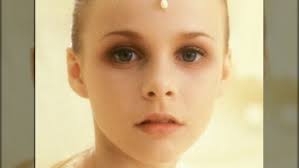 Momo nach dem Roman von Michael Ende (Extra)