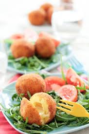 Un Flo De Bonnes Choses Cromesquis De Pommes De Terre Au Munster Fermier Concours Carrefour Origi Pomme De Terre Junk Food Vegan Croquette Pomme De Terre