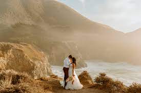 I'm sure you'll be hungry after running around the city, and a lot of the restaurants mentioned are near the photo spots listed here. Top 8 Best Places To Elope In California