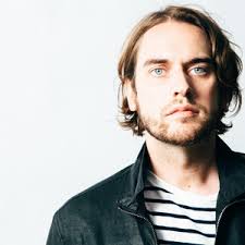 The guitars, strings, amps & pedals of the world's best artists