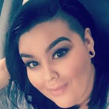 Haley self-Elizalde (@haleyreigh)