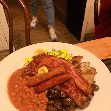 Titan rowland and kelly rowland perform during the 93rd annual macy's thanksgiving day parade rehearsals at macy's herald square on november 25, 2019 in new york city. Freemans Restaurant New York City Downtown Manhattan Downtown Updated 2021 Restaurant Reviews Menu Prices Tripadvisor