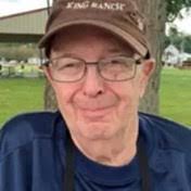 Lesley Thorpe's Instagram, Twitter & Facebook