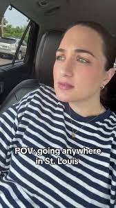 Desiree Obrien's Instagram, Twitter & Facebook