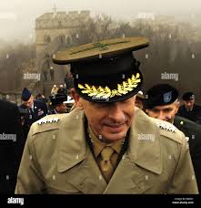 U s army staff sgt peter hi-res stock photography and images