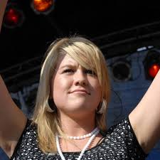 Lisa Bund: Ex-DSDS-Star ist jetzt Hochzeitsängerin