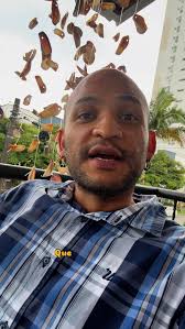 🤪Arrebatao crecí en el barrio y en bicicleta yo hacía los mandados🔥  #elarrebatao @olimpicadorada . . . #edwingaleano #edwingaleanoelarrebatao  #edwingaleanocantando