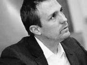 Harvey Norman boss sells Brisbane pad for $400K less than he paid 8 years  ago