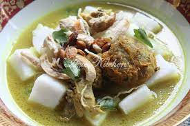 Resep soto ayam bening kuah kuning segar spesial nikmat untuk jualan. Soto Ayam Azie Kitchen