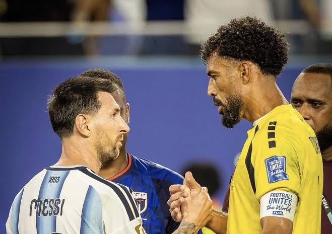 Vozinha Reveals Emotional Exchange with Lionel Messi after Argentina clash  - Africa Top Sports - #1 African Sports News