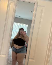 heaven-sent 😇 . . . bigsize big biggirl body bodypositive curves  curvygirl curvy curvyfashion curvystyle chubby chubbygirl fat fyp  fashionnova plussize plussizebeauty plussizemodel plussizefashion  thick thunderthighs thicc shorts