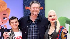 Their sons are kingston james mcgregor rossdale, 13, zuma nesta. Blake Shelton Showers Gwen Stefani S Son Kingston With Kisses On His 14th Birthday Entertainment Tonight