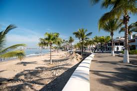 Puerto vallarta is an oceanfront city on the west coast of mexico. Puerto Vallarta Boardwalk Malecon Puerto Vallarta Arrivalguides Com