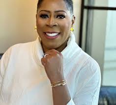 To all my AMAZING FEMALE Entrepreneurs! Keep your head up and stay  FOCUSED!!!!! #womenentrepreneurs #womeninbusiness #womenempowerment  #womensupportingwomen #entrepreneur #smallbusiness #supportsmallbusiness  #womenempoweringwomen #women #womeninbiz ...