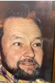 Taken in South Irvine 1978 My Grandfather Floyd Johnson & 5 of His 10  Children. Sadly he passed away in 1980 at the Age of 94 and yes his hair  never turned