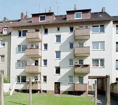 Bütteler straße 23, lehe etagenheizung, keller, bad mit fenster, dusche, gegensprechanlage. Mietwohnungen In Bremerhaven