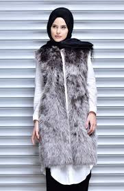 Sefamerve Kurklu Tesettur Yelek Modelleri Moda Tesettur Giyim Moda Moda Stilleri Giyim