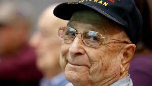 WWII vets gather to recall Pearl Harbor 'game changer'