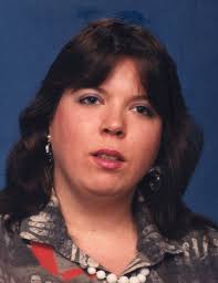 Laurie Tyler's Instagram, Twitter & Facebook