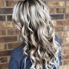 Golden platinum blonde hair with blonde lowlights. The 16 Blonde Hair With Lowlight Looks To Try This Year Hair Com By L Oreal